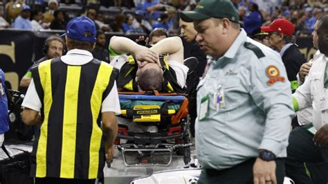 Chain crew member dislocated his knee during Lions-Saints game